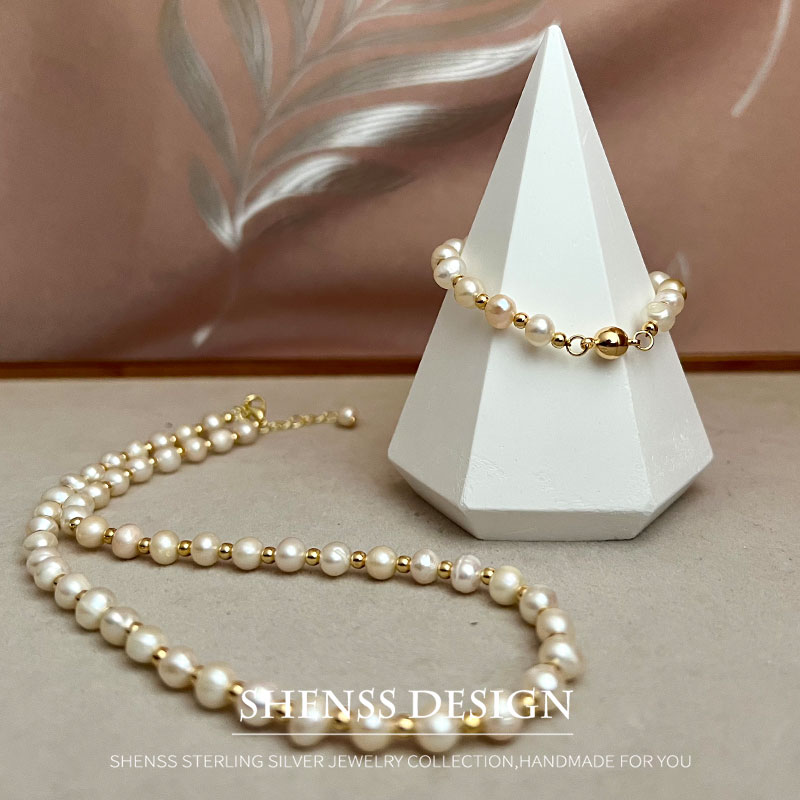 Klassieke Temperament Natuurli - Pearl Necklace Set recensie en prijs