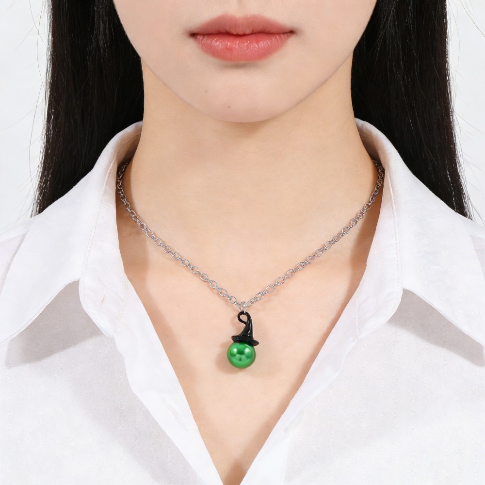 Wicked Inspired Witch Hat & Cr - Pearl Necklace Set recensie en prijs